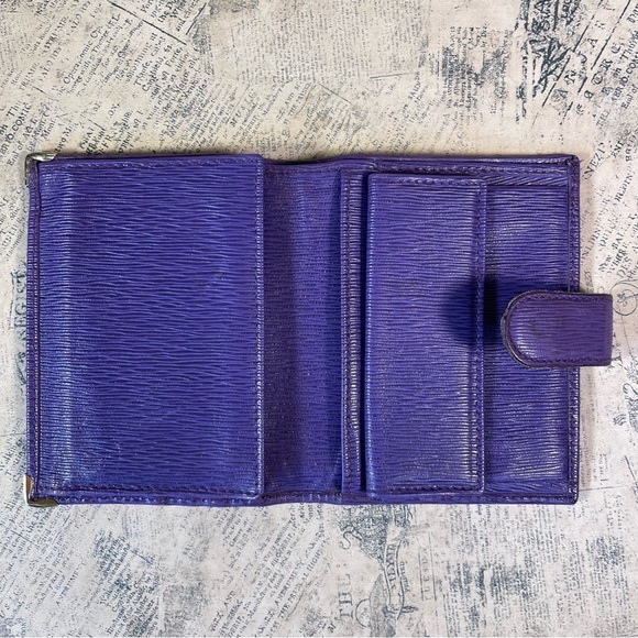 Nina Ricci Purple Leather Fold  Wallet Made in Italy - Picture 7 of 12